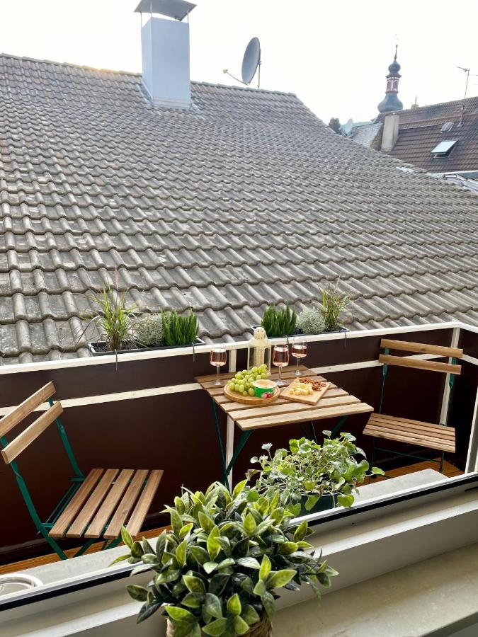 Schlafen Ueber Der Whiskybar Ruedesheim am Rhein